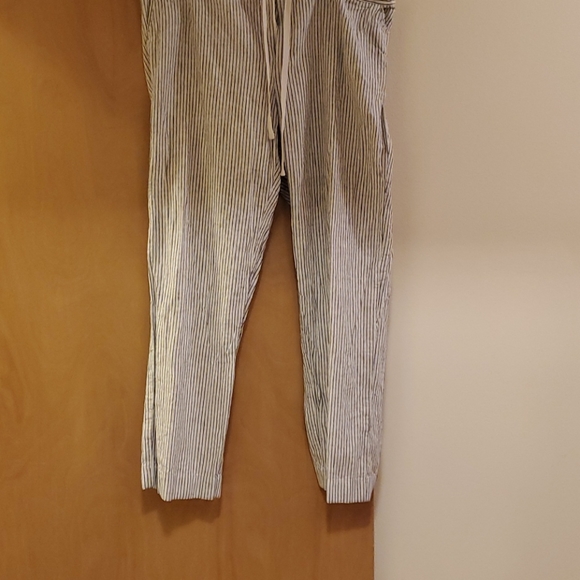 Pants - Picture 4 of 5